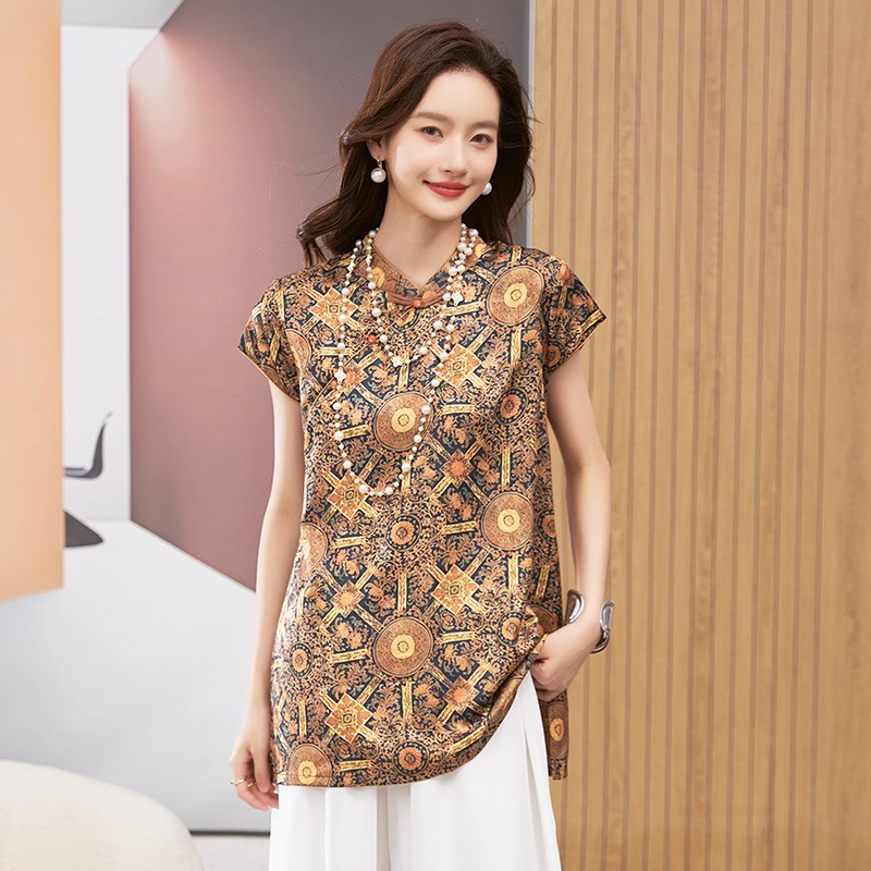 Blouses - Женская блузка с коротким рукавом, круглым